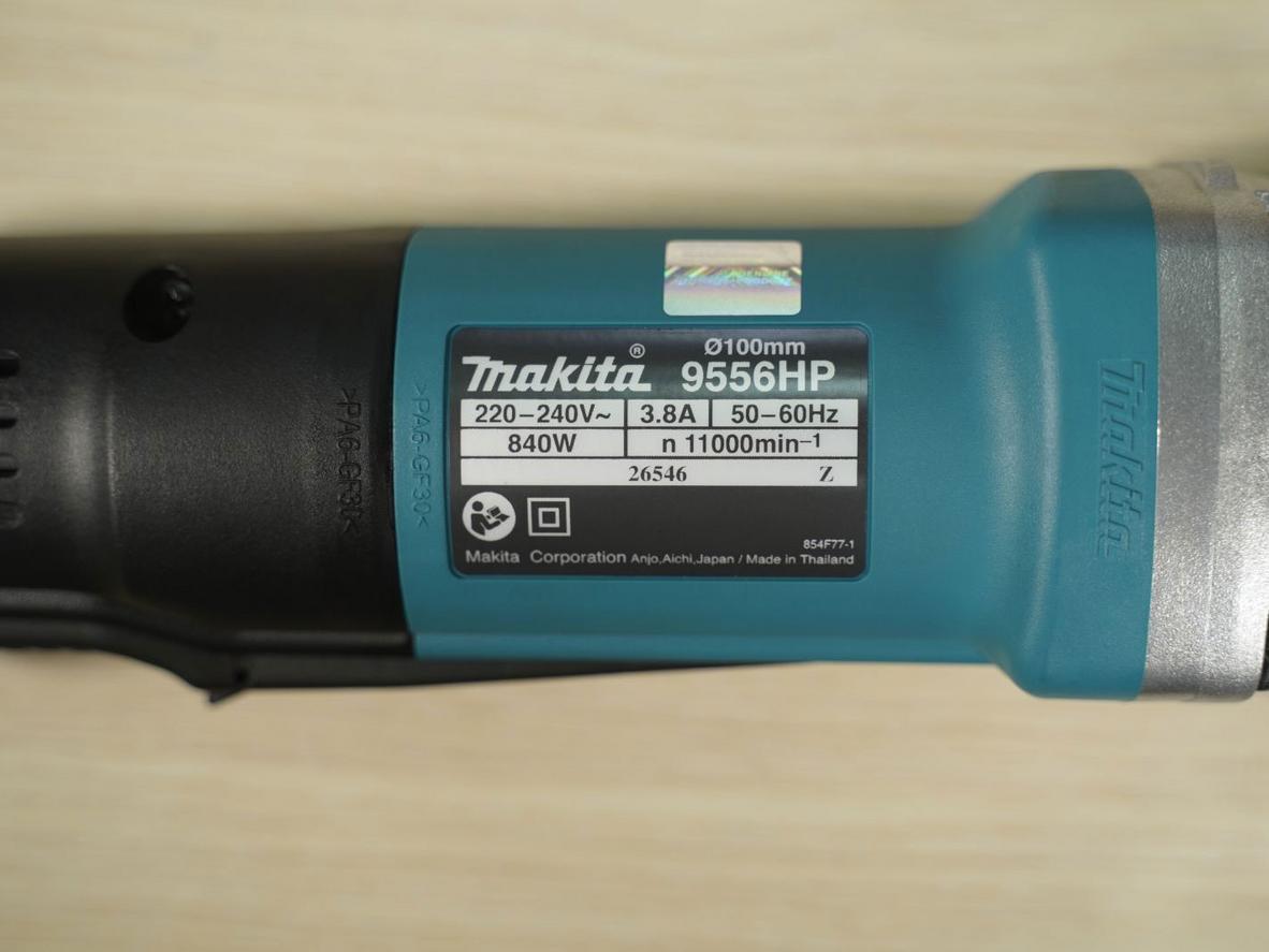 Tổng quan Máy mài góc Makita 9556HP