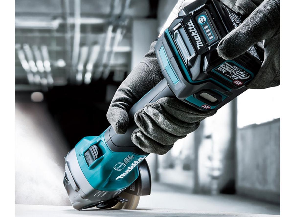 Sức mạnh XGT 40V Max cho cắt mài dứt khoát