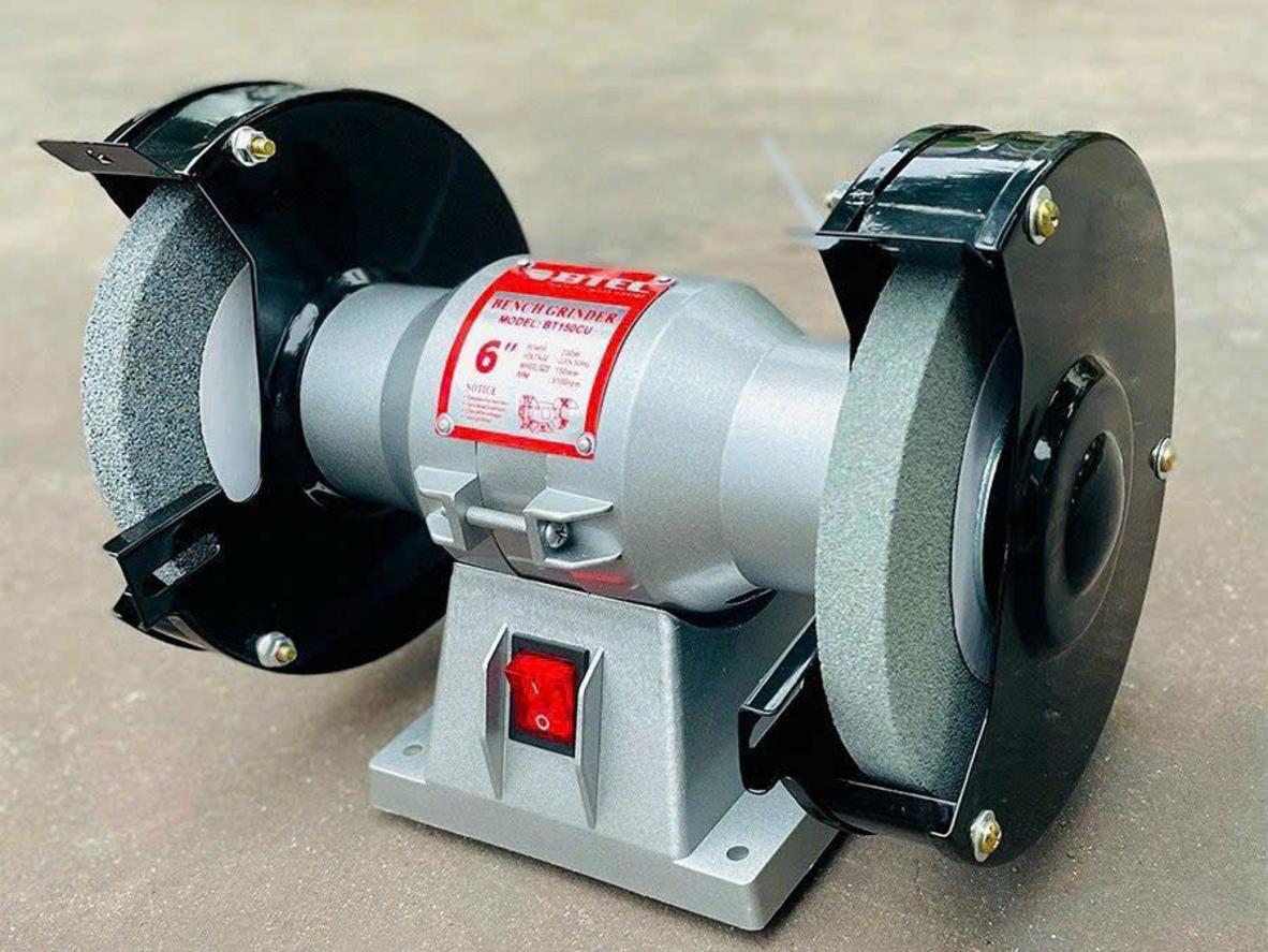 Tổng quan Máy mài hai đá Btec BT150CU