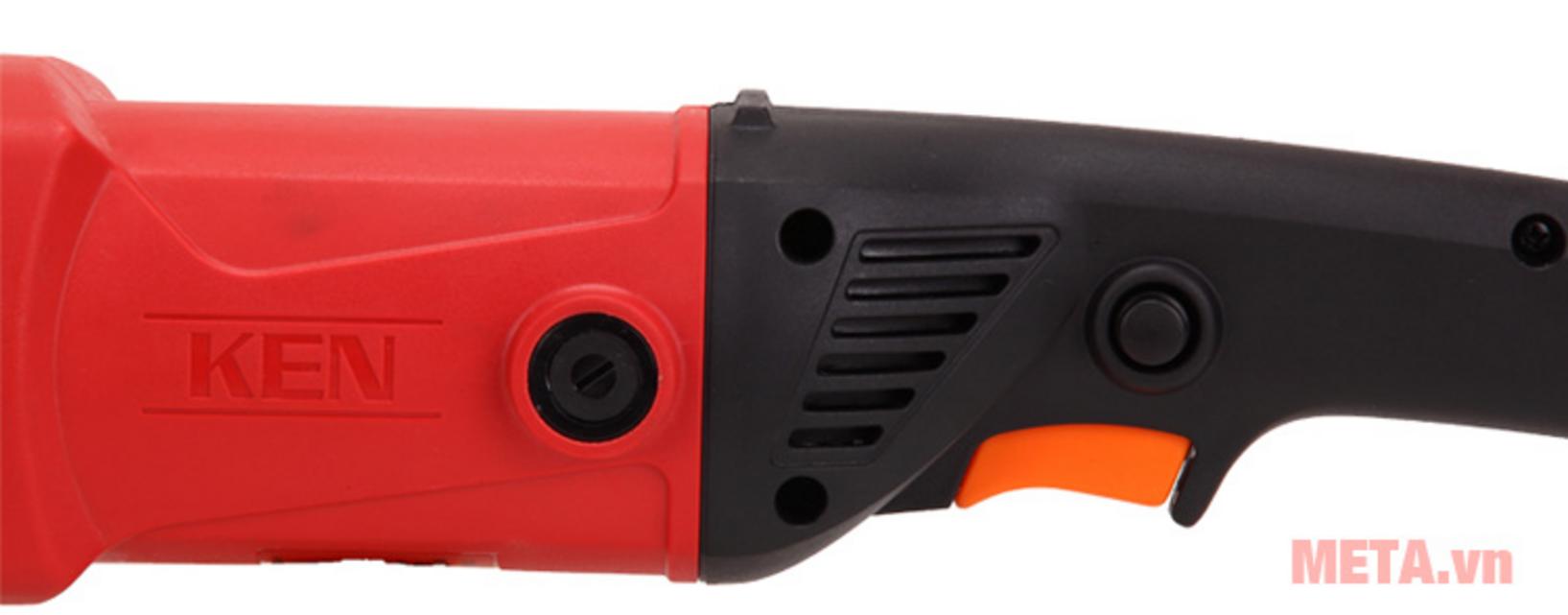 Công suất 950W cho lực mài ổn định