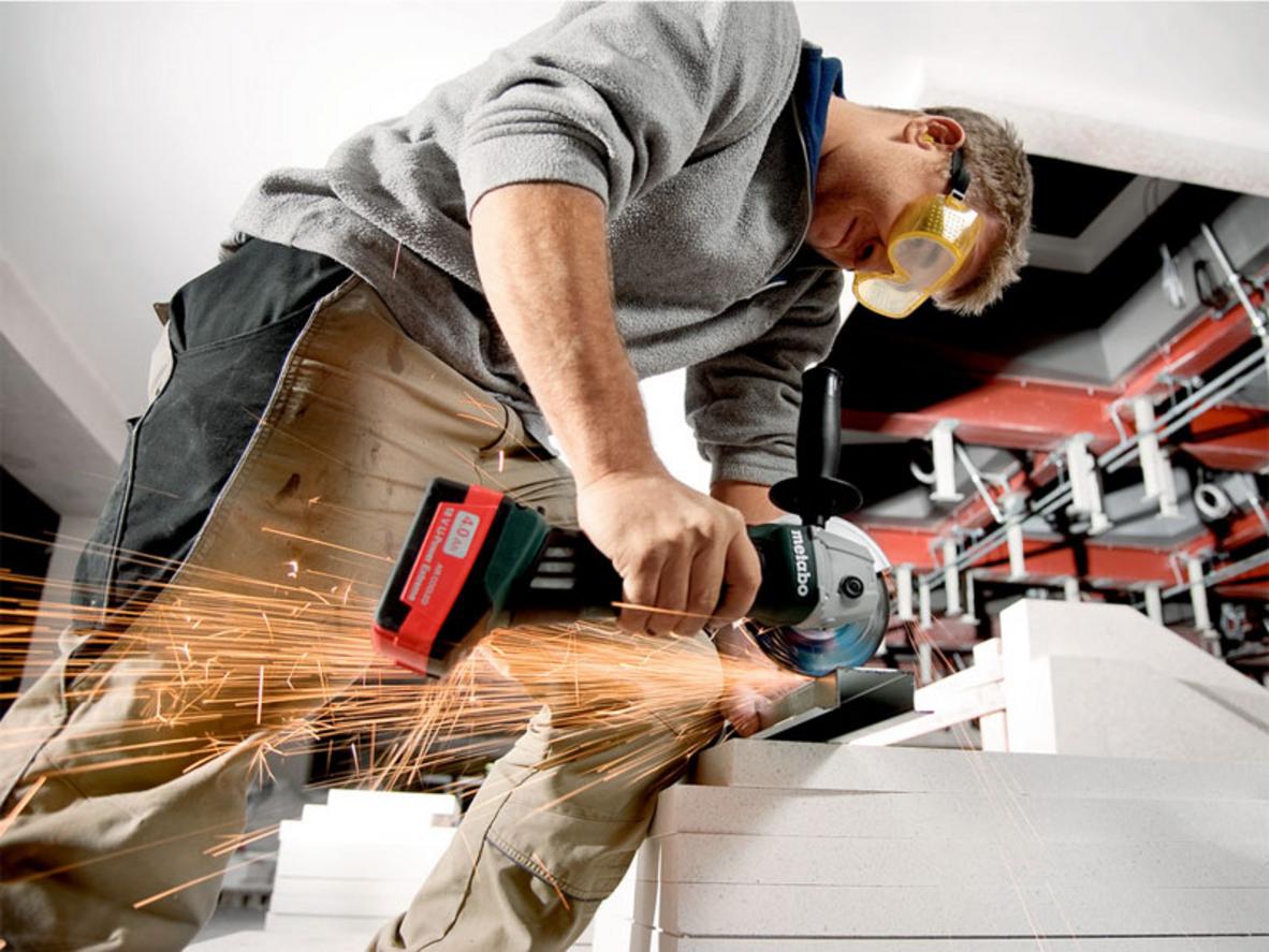 Công nghệ Metabo Quick giúp thay đĩa nhanh, tiết kiệm thời gian.