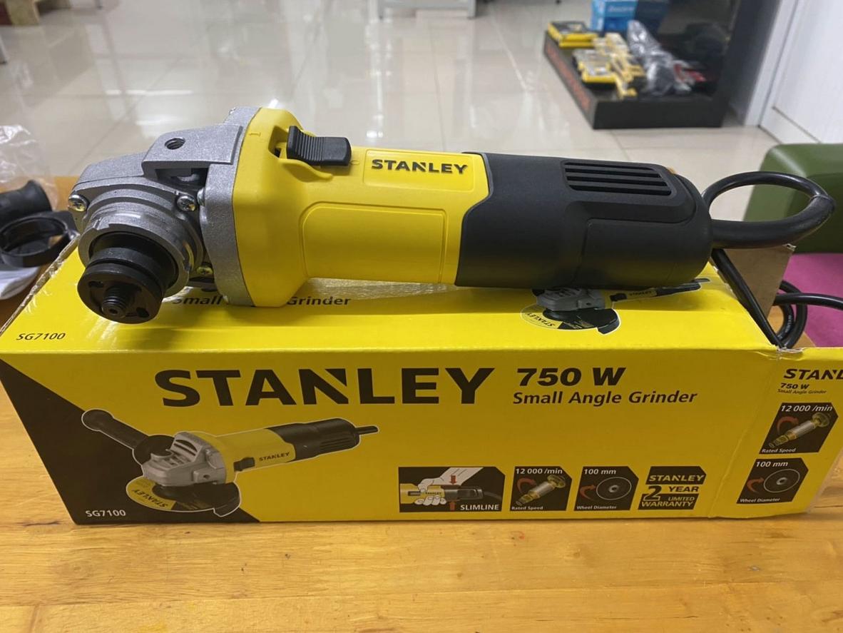 Mô tơ dây đồng 750W giúp máy chạy khỏe và bền bỉ.