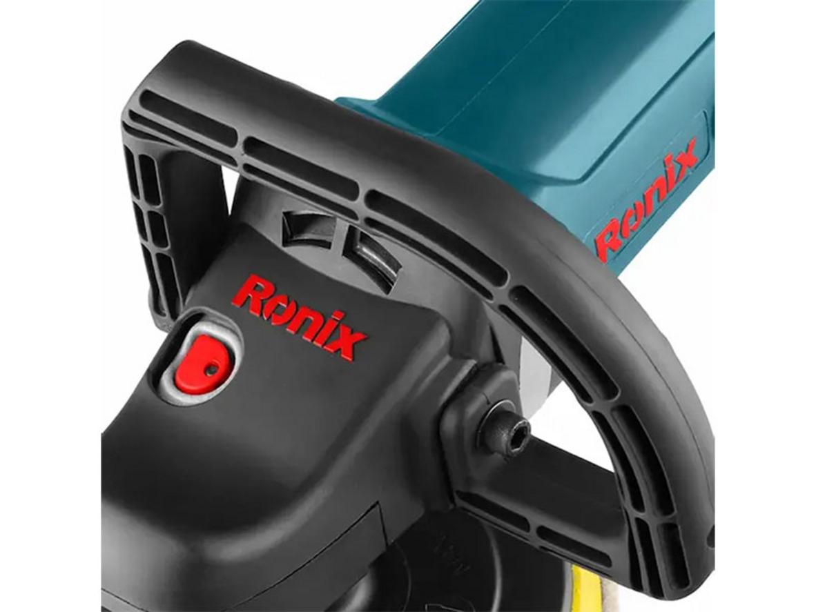 Motor 1200W tạo lực đánh bóng mạnh và ổn định