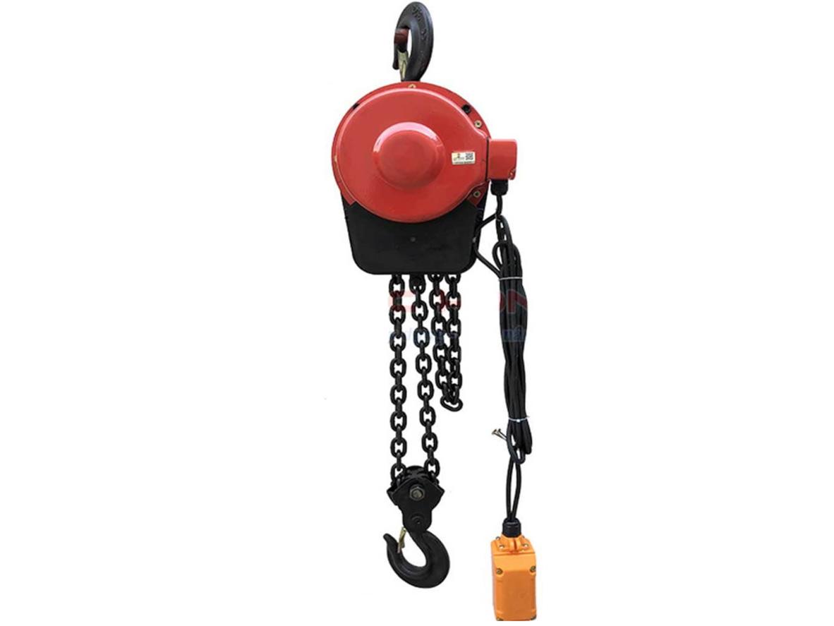 Nâng 2 tấn ổn định trong xưởng và kho bãi.