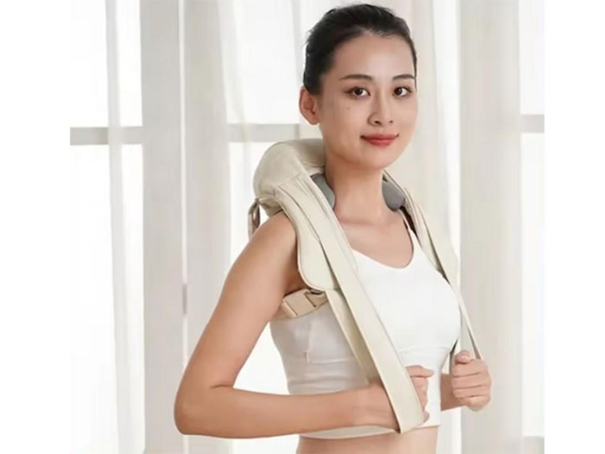 Nhiệt hồng ngoại giúp làm ấm và thư giãn vùng cổ vai gáy.