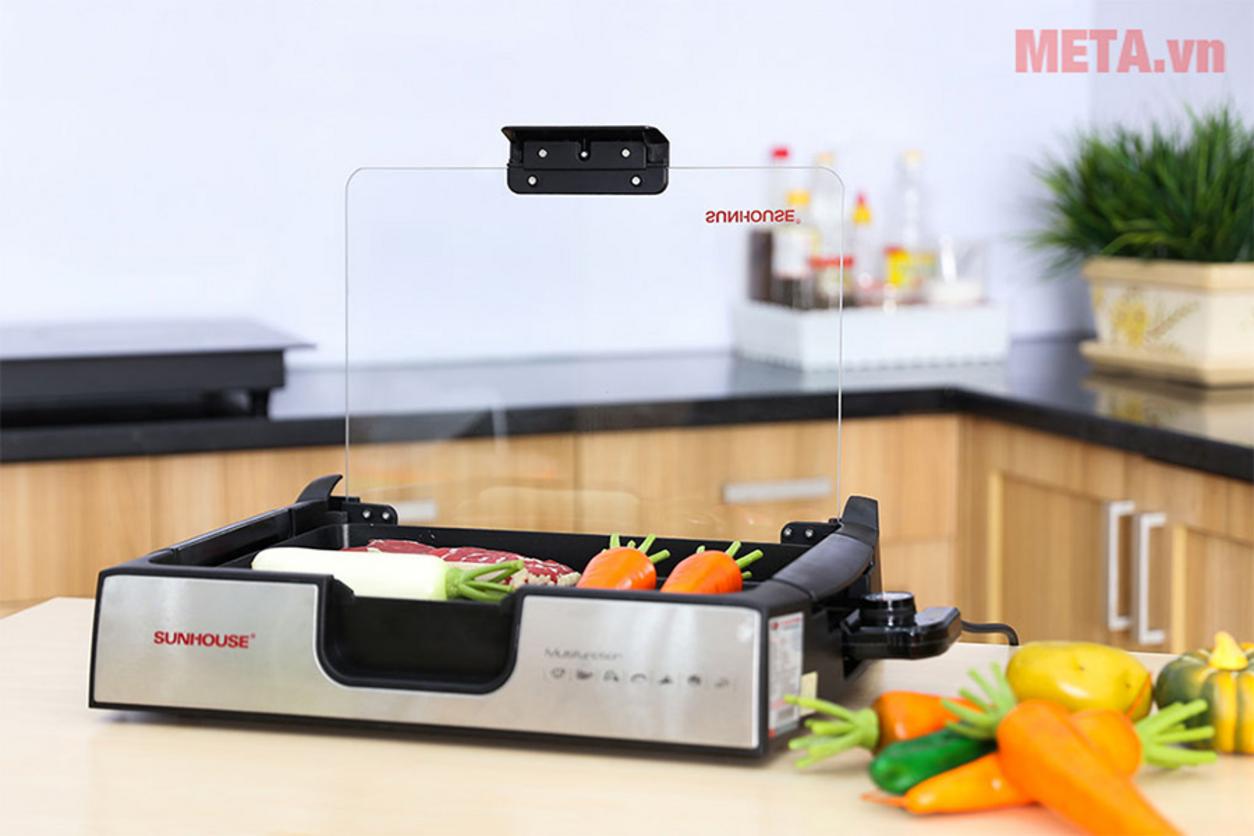 Công suất 1.500W giúp nướng nhanh và chín đều.