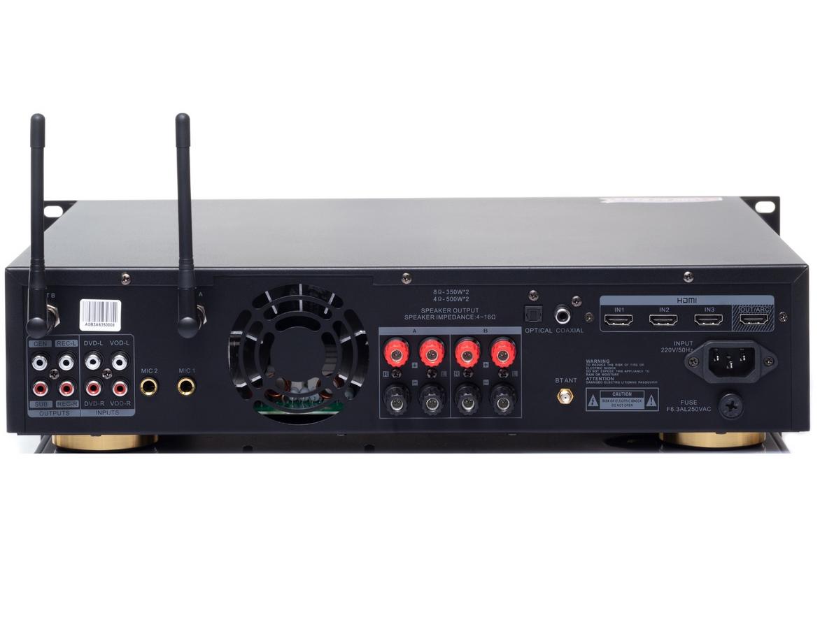Kết nối đa dạng để ghép nhanh với TV, điện thoại và đầu karaoke.