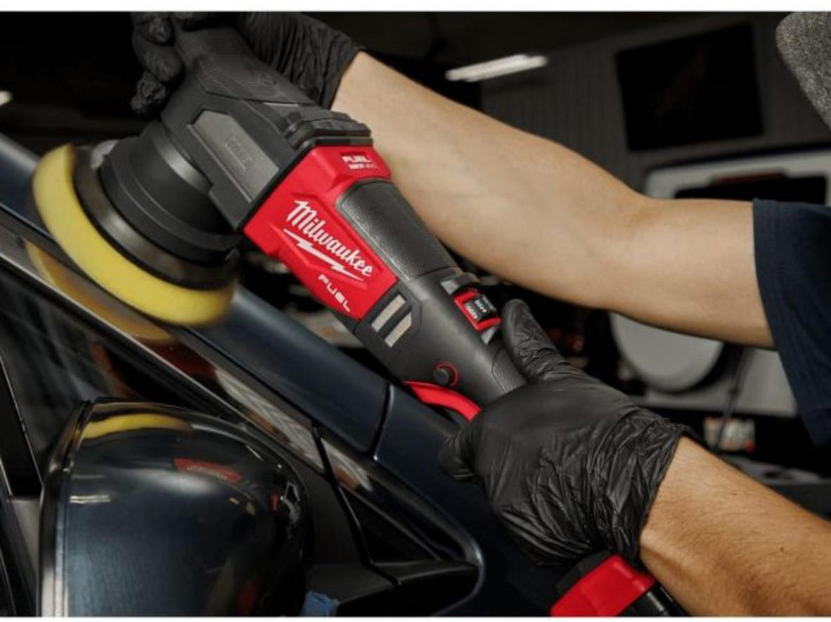 Động cơ POWERSTATE™ trên Milwaukee M18 FROP15