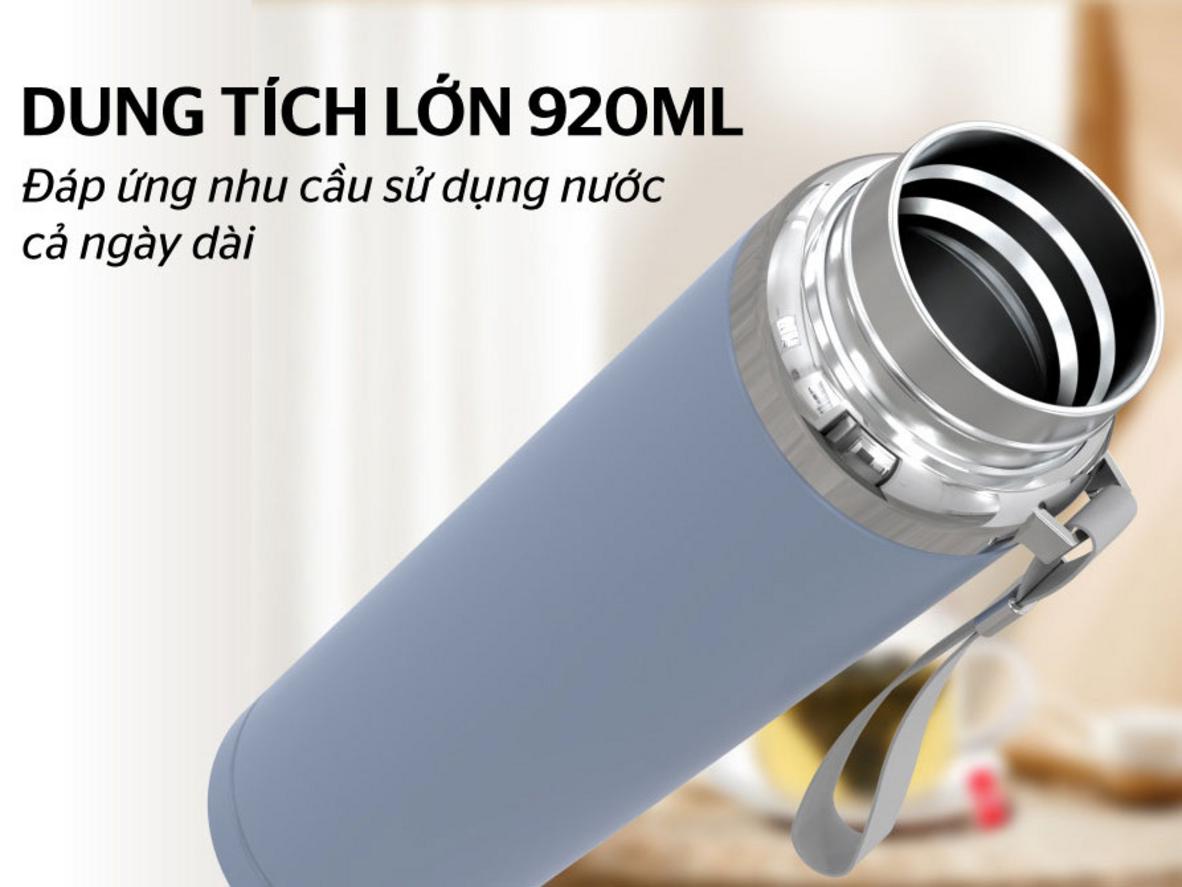 Quai xách mềm và gioăng silicone giúp mang theo tiện lợi.