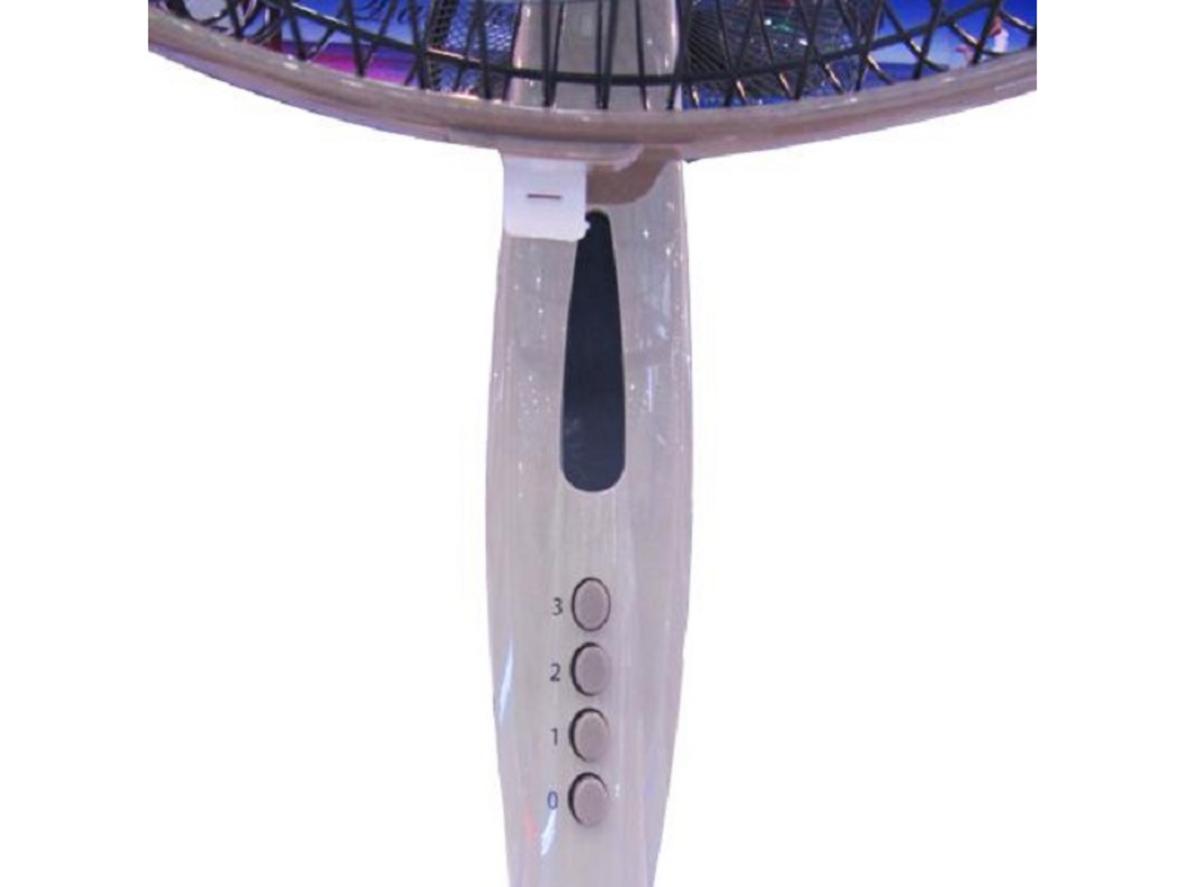 Góc quay rộng 180 độ cho khả năng làm mát lan tỏa