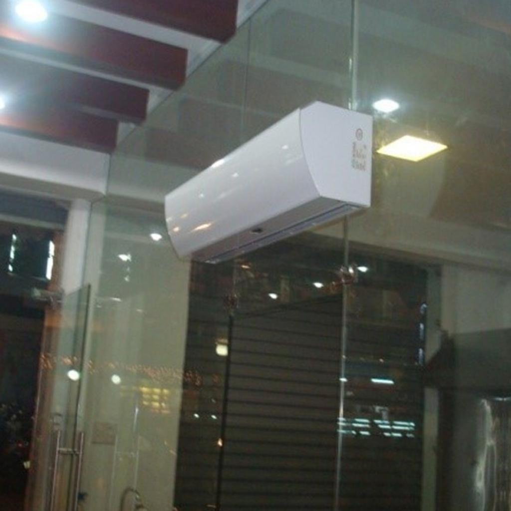 Tổng quan Quạt chắn gió Nedfon FM 3518 DY