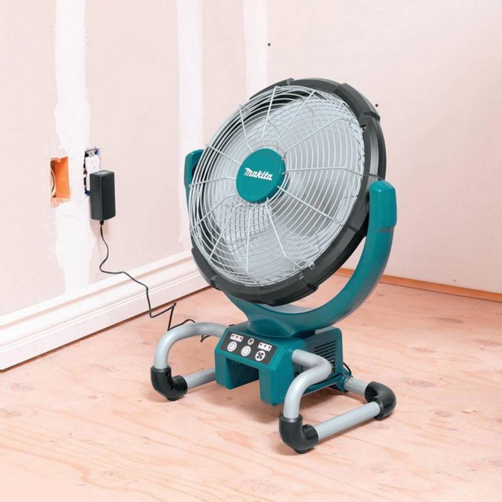 Tổng quan Quạt chạy pin Makita DCF300Z (Chưa pin và sạc)