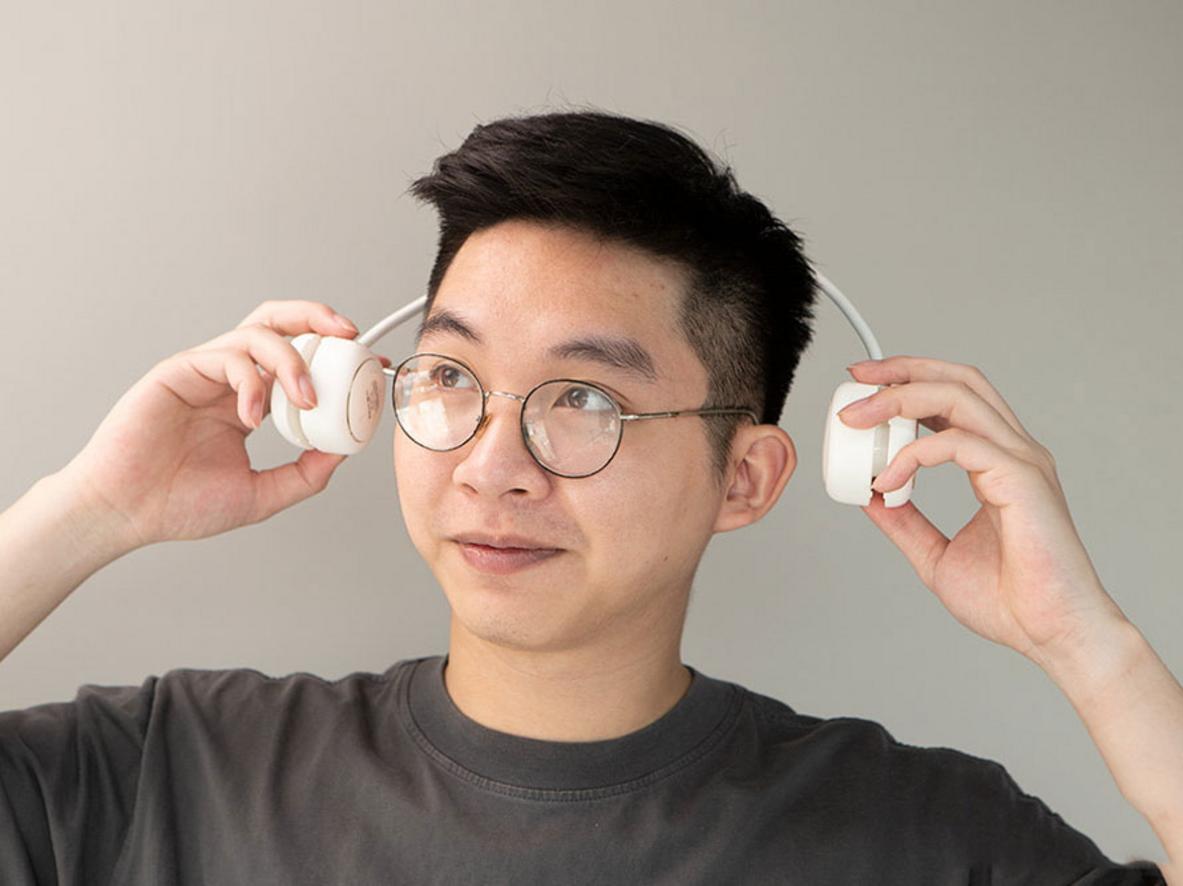 Nhẹ, mềm và thoải mái khi đeo lâu