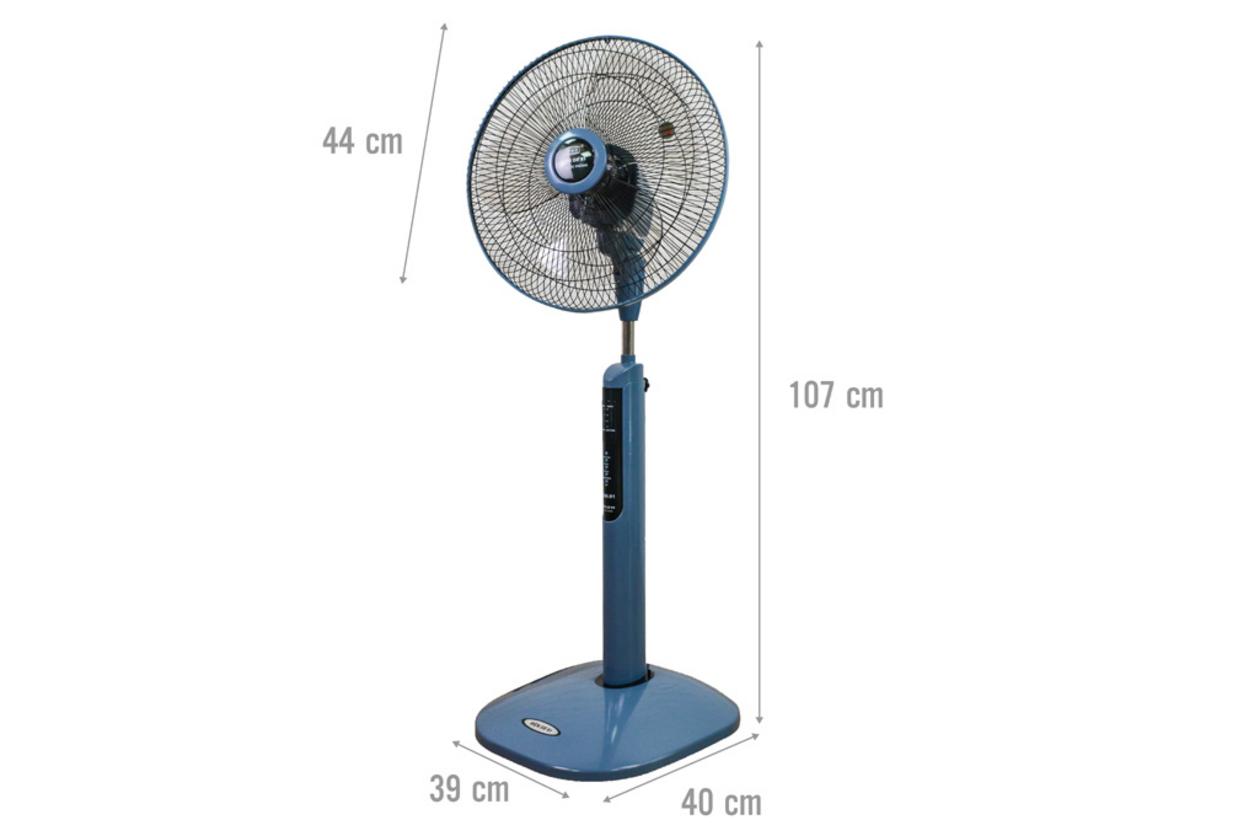 Điều khiển từ xa và hẹn giờ giúp sử dụng quạt tiện lợi hơn.
