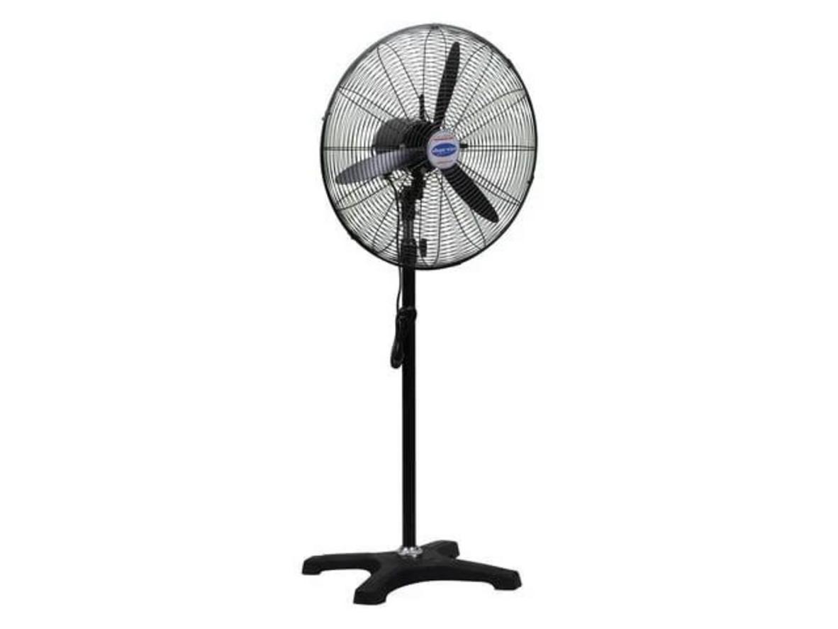 Sải cánh 65cm và 3 cánh nhôm hợp kim cho luồng gió mạnh, rộng.