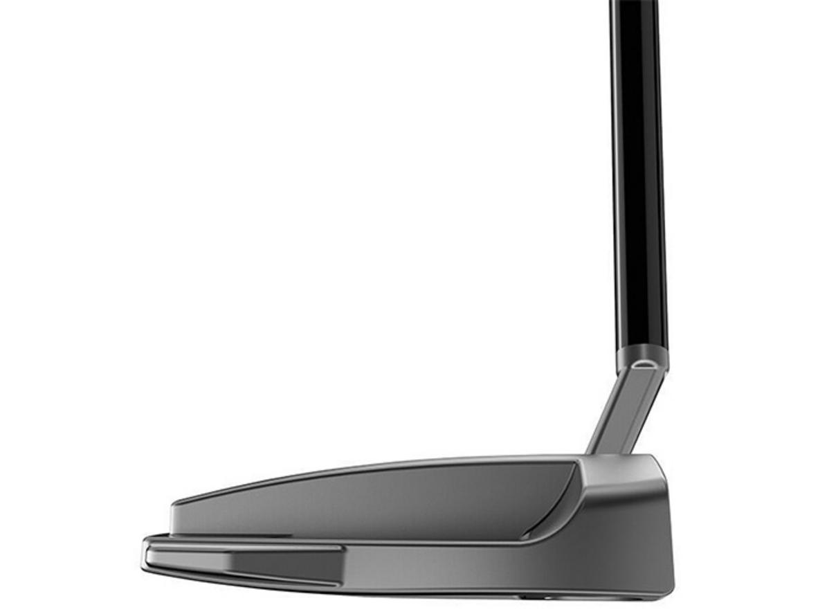Shaft và grip hỗ trợ kiểm soát cú gạt.