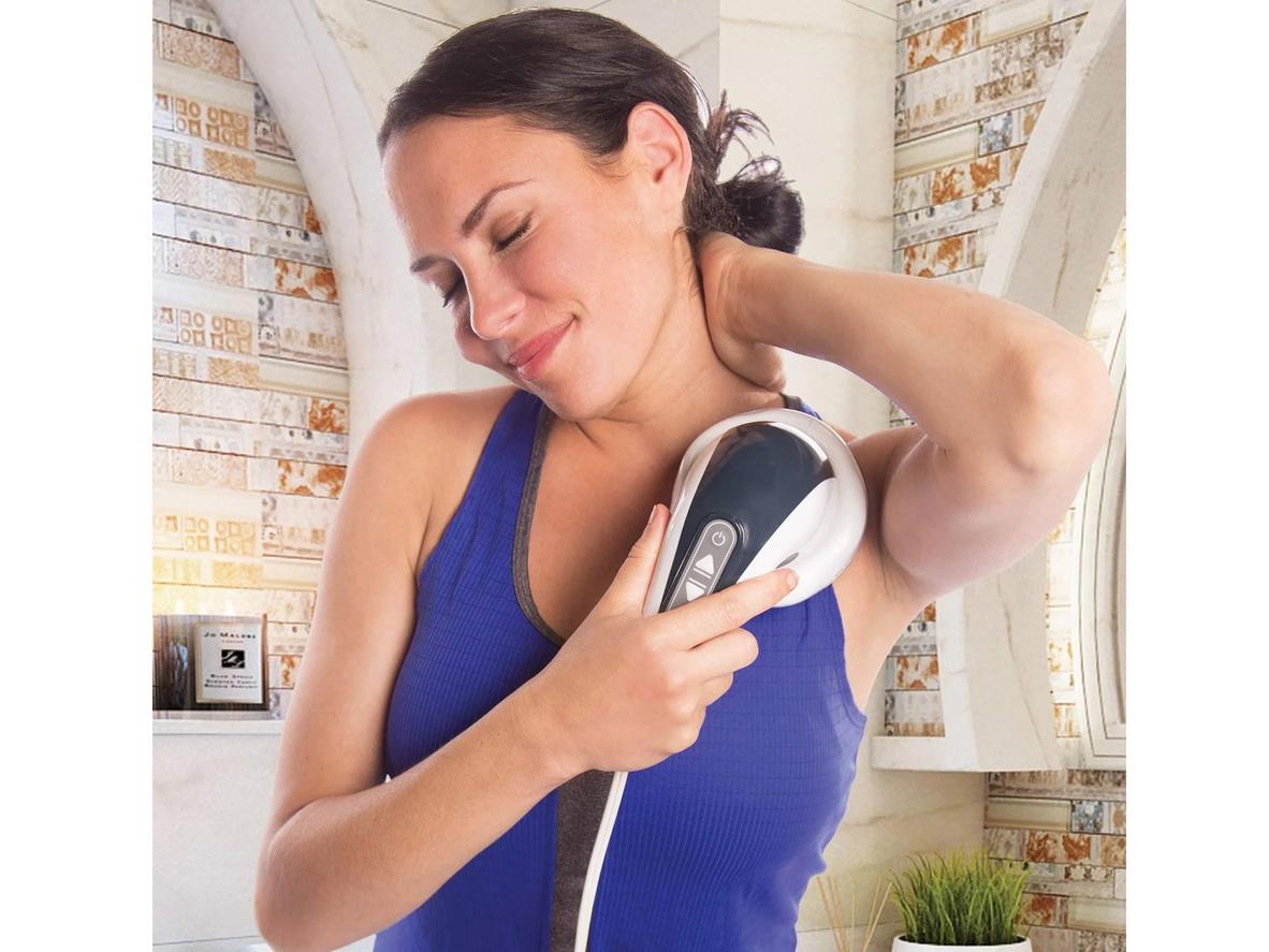 Công nghệ Shiatsu 3D mang lại cảm giác thư giãn sâu.