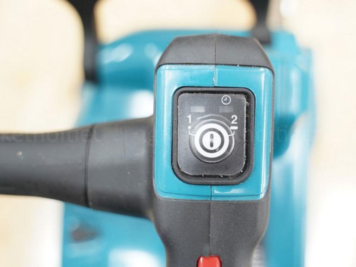 Sức cắt mạnh mẽ từ hệ 2 pin 18V và động cơ BL