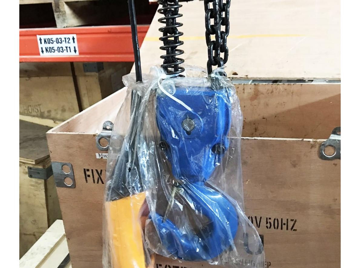 Tải trọng 1 tấn, chiều cao nâng 6m phù hợp nhiều nhu cầu nâng hạ