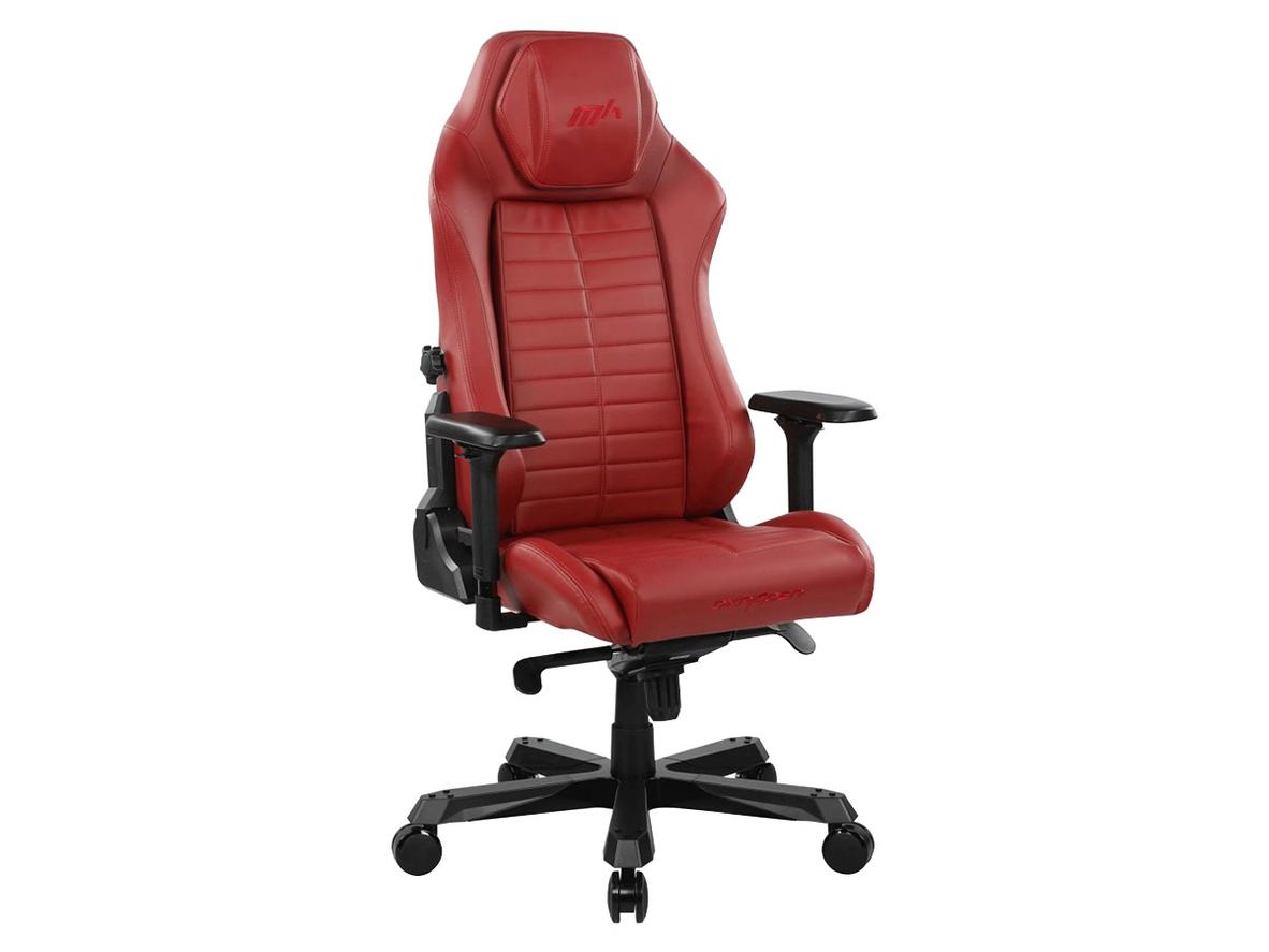 Tay ghế 4D và ngả lưng 155 độ linh hoạt