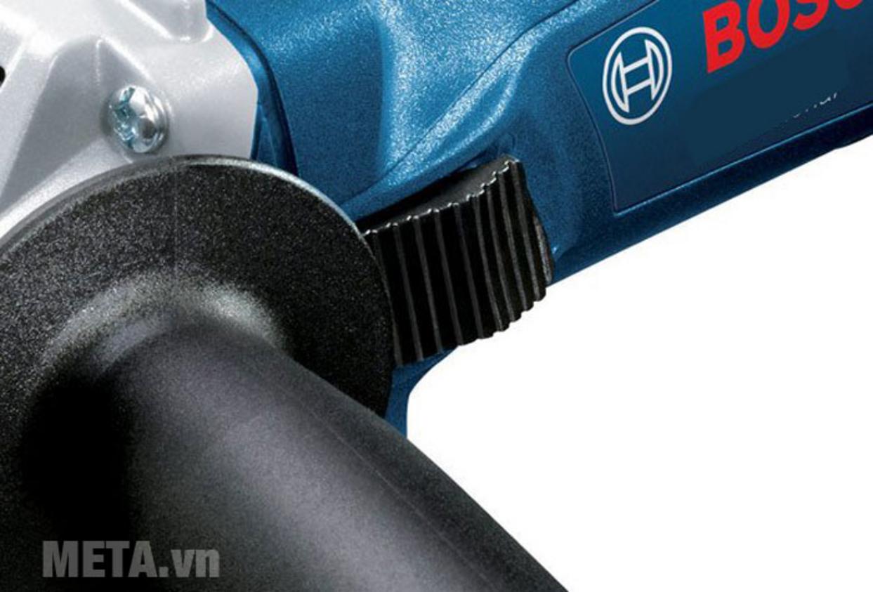 Thân máy nhỏ gọn 56mm, cầm chắc tay, làm lâu đỡ mỏi.