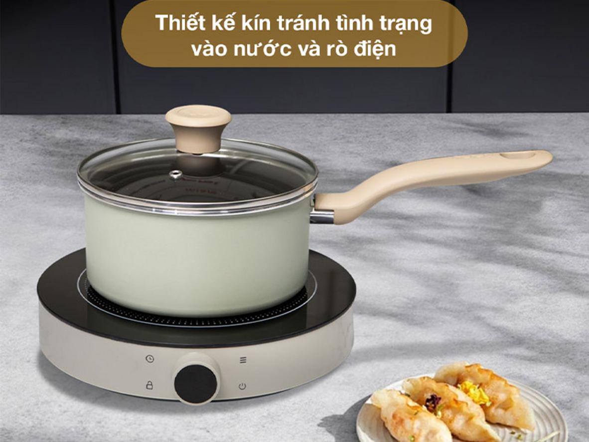 Thiết kế gọn đẹp, phù hợp không gian bếp nhỏ.