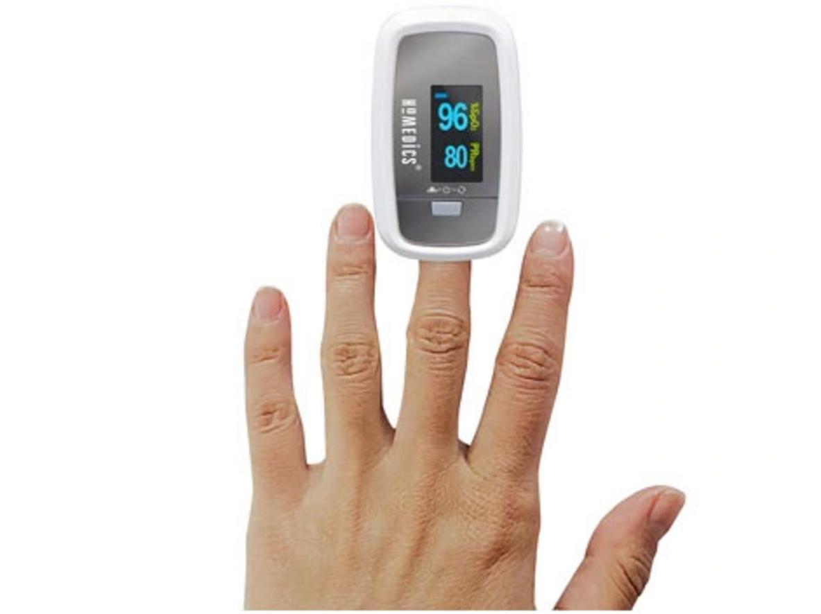 Thiết kế tiện dụng với pin AAA và tự động tắt