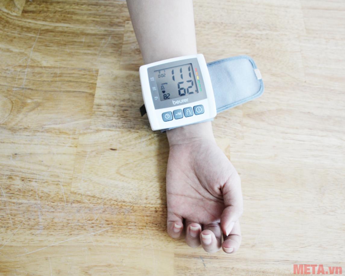 Vòng bít phù hợp cổ tay 13,5 - 19,5 cm