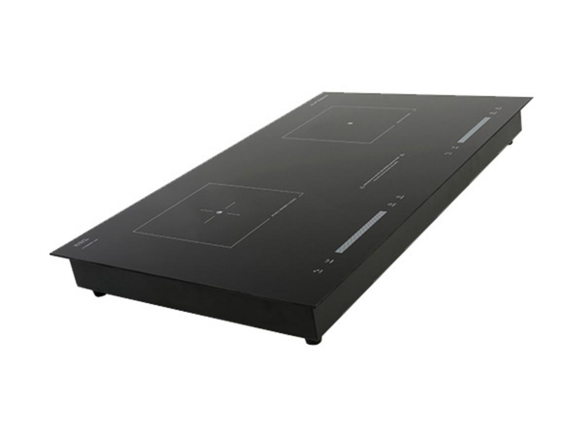 Vùng hồng ngoại 2200W dùng được nhiều loại nồi.