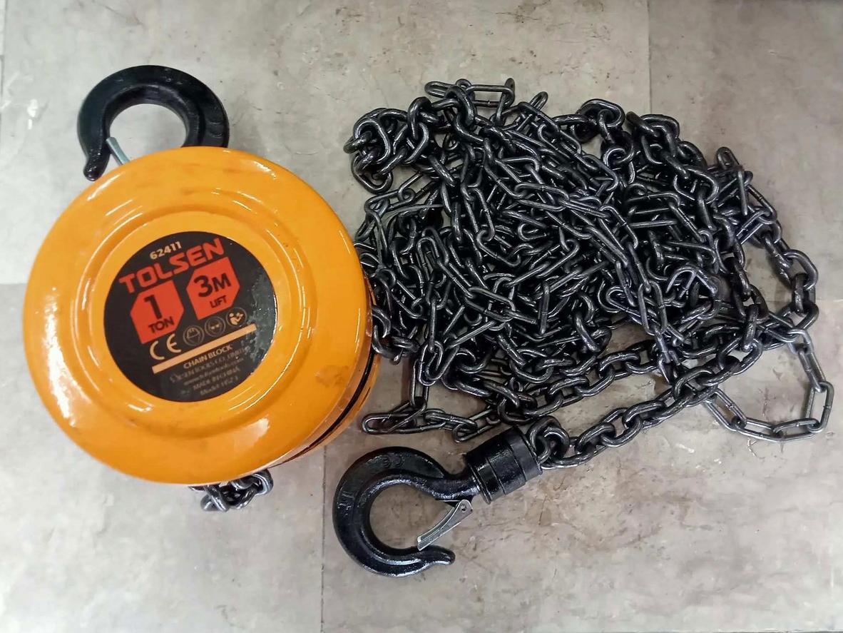 Xích tải 8mm và 2 nhánh xích cho độ ổn định cao.