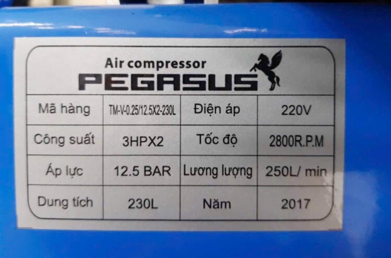 2 đầu nén và 2 motor 3HP giúp máy lên hơi nhanh, làm việc khỏe