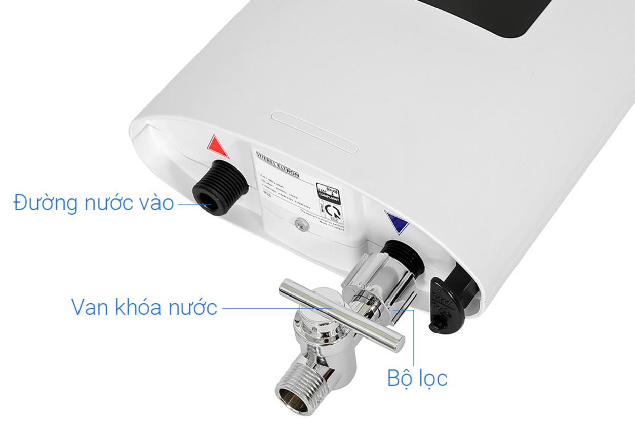4.500W cho trải nghiệm tắm nhanh và tiện lợi hơn.