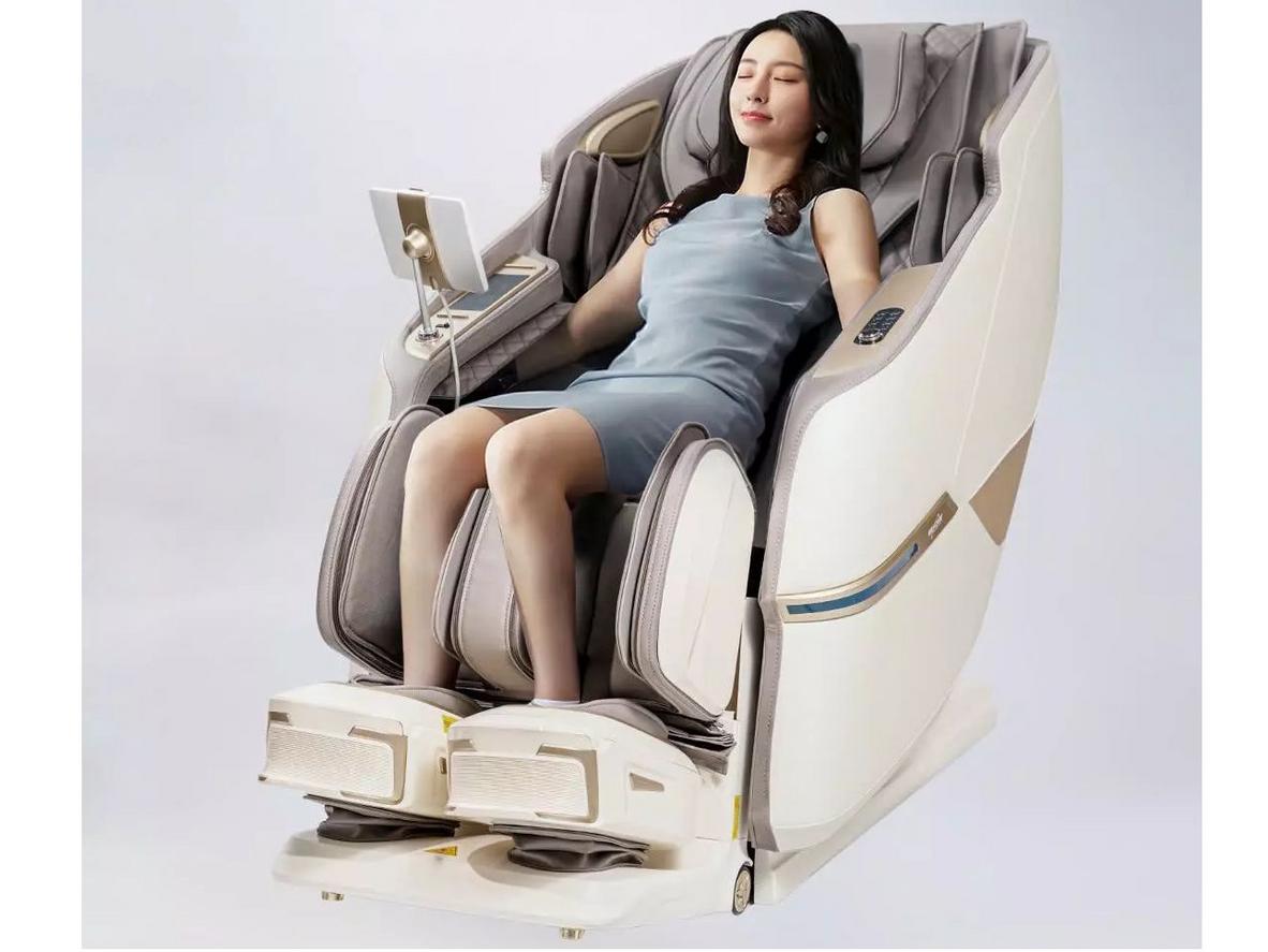 40 túi khí, Zero Gravity và điều khiển giọng nói tạo trải nghiệm tiện nghi.