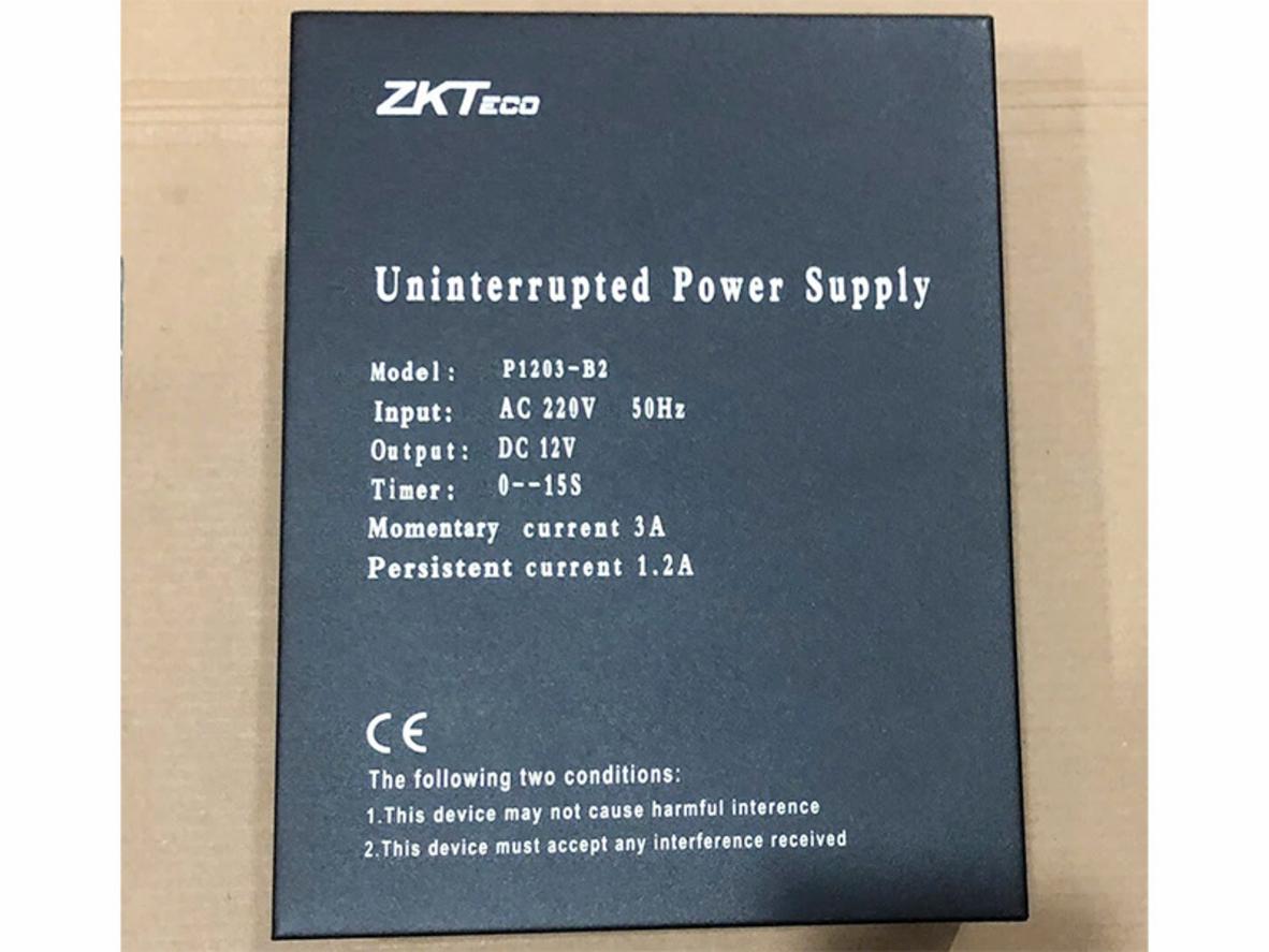 Ắc quy 12V/7Ah giúp hệ thống không bị gián đoạn khi mất điện.