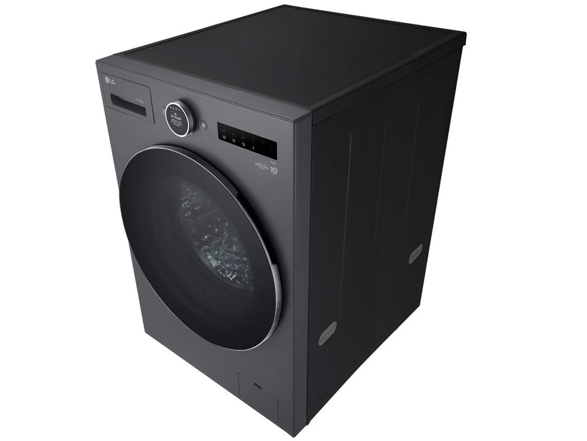 AI DD™ 2.0 giúp điều chỉnh chuyển động giặt để bảo vệ quần áo tốt hơn.