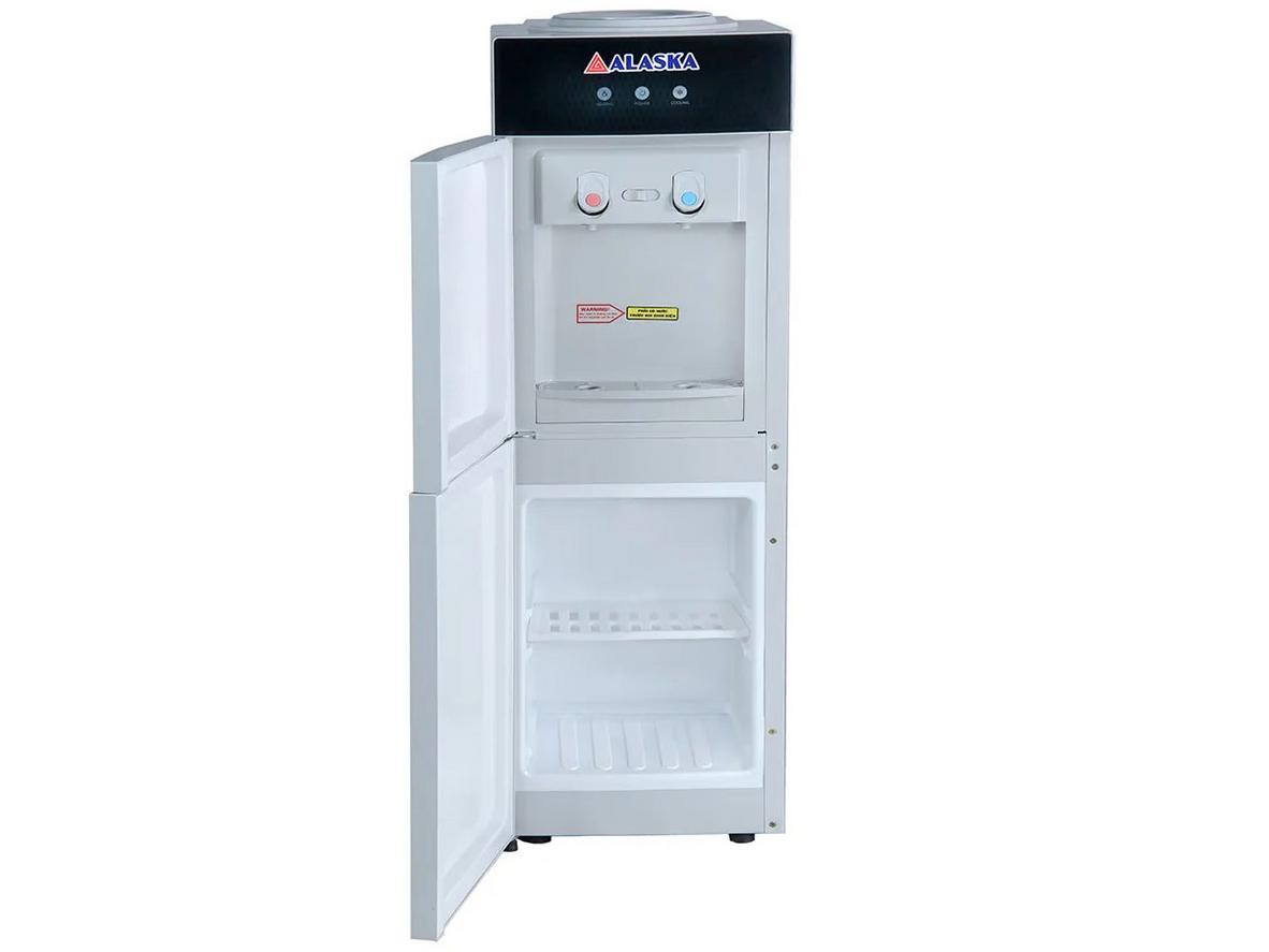 Block + gas R134A giúp Alaska R-80 làm lạnh ổn định và phù hợp dùng liên tục.
