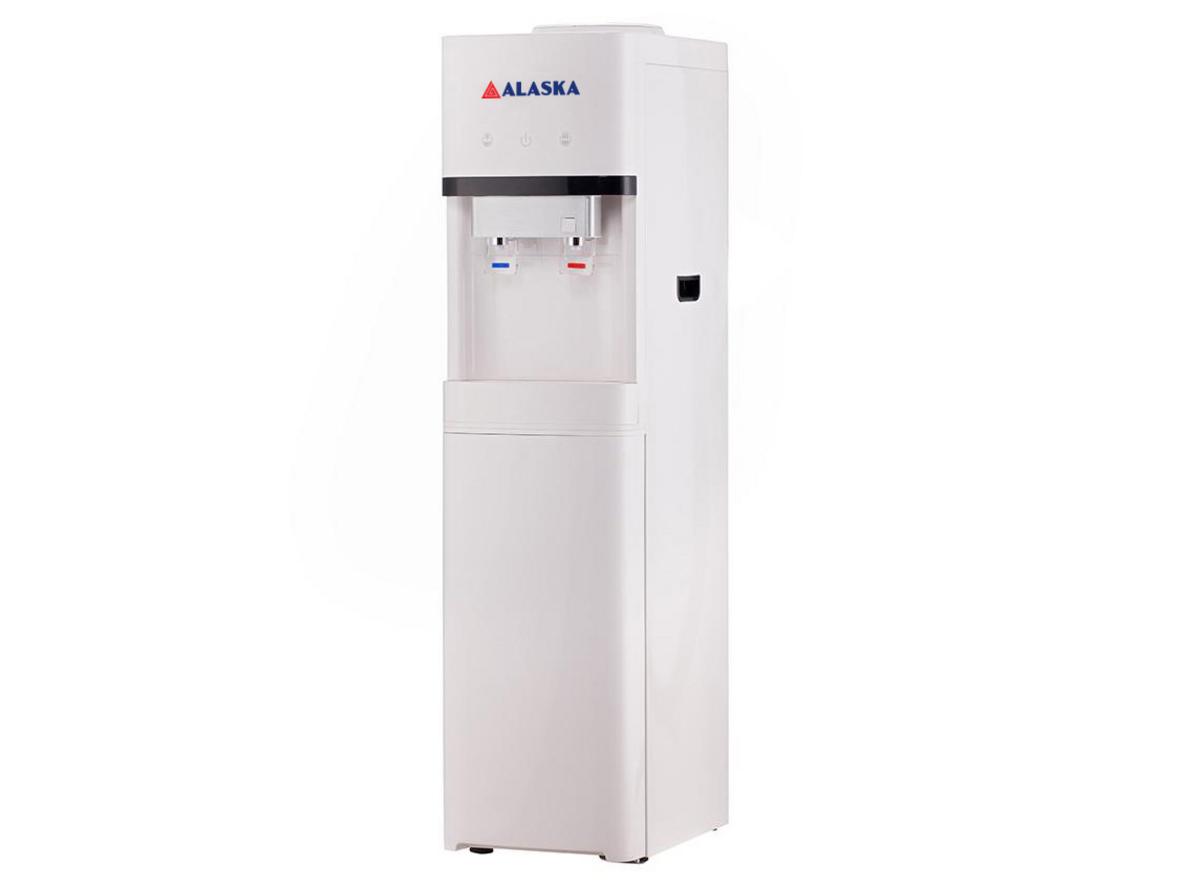 Công suất làm nóng 500W giúp máy có nước nóng sẵn cho nhiều nhu cầu hằng ngày.