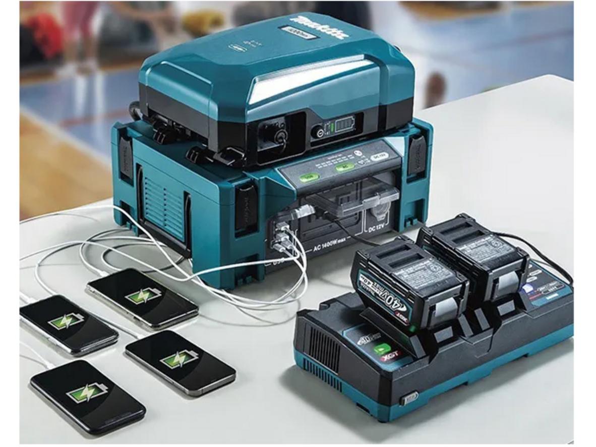 Đầu ra AC 220V giúp BAC01 cấp điện linh hoạt cho nhiều thiết bị.