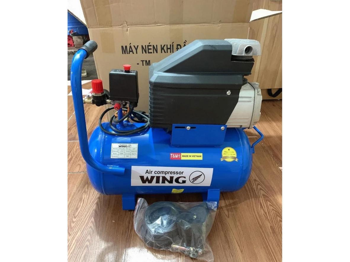 Thiết kế có bánh xe di chuyển tiện lợi