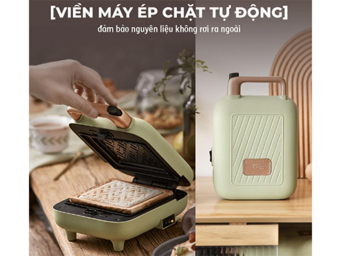 Máy phù hợp nướng sandwich và một số món bánh mỏng theo khay đi kèm.
