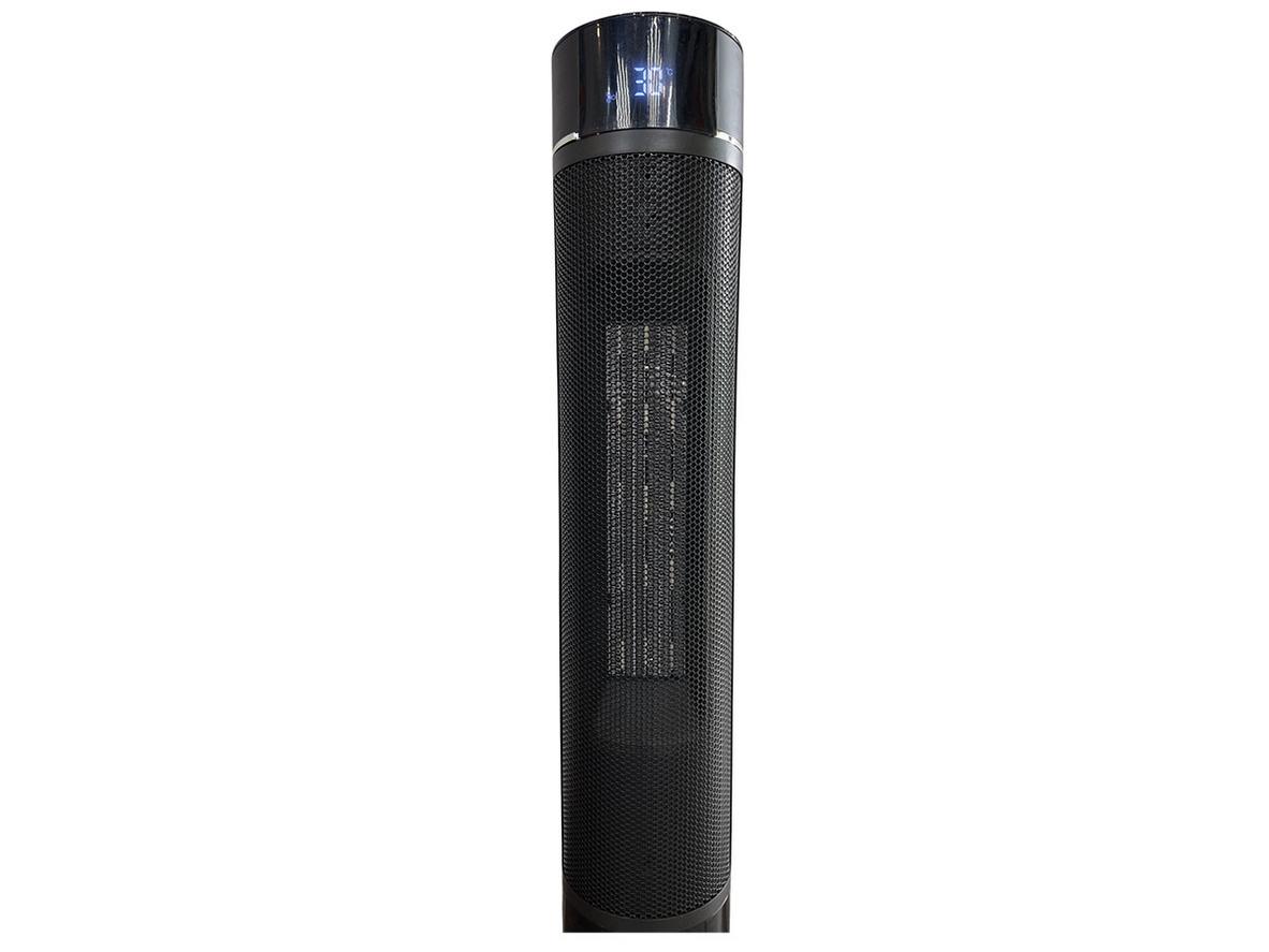 Remote và màn hình LED giúp thao tác dễ dàng, nhất là khi dùng ban đêm.