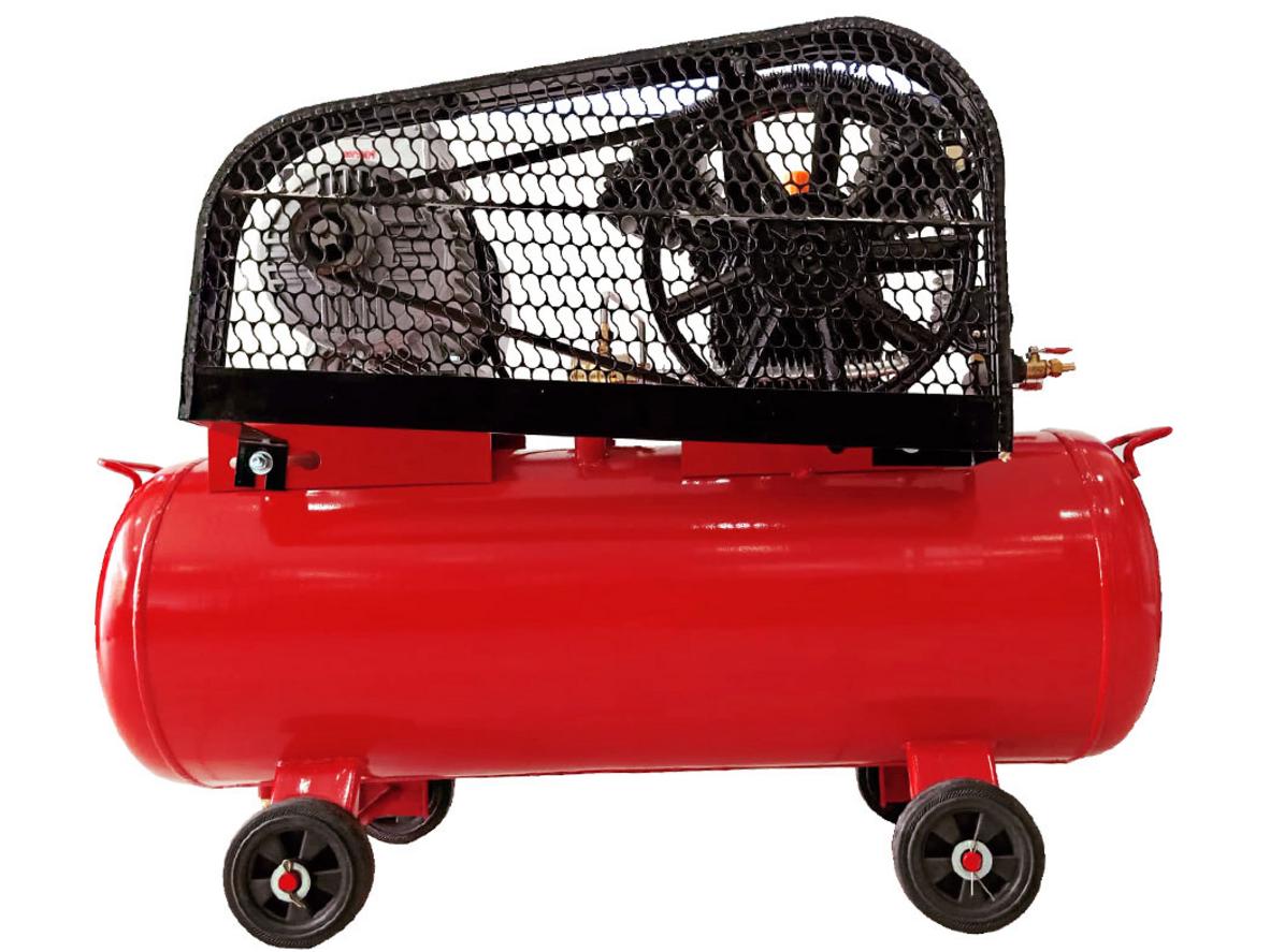 Bình 70 lít và 4 bánh xe cho tính cơ động cao