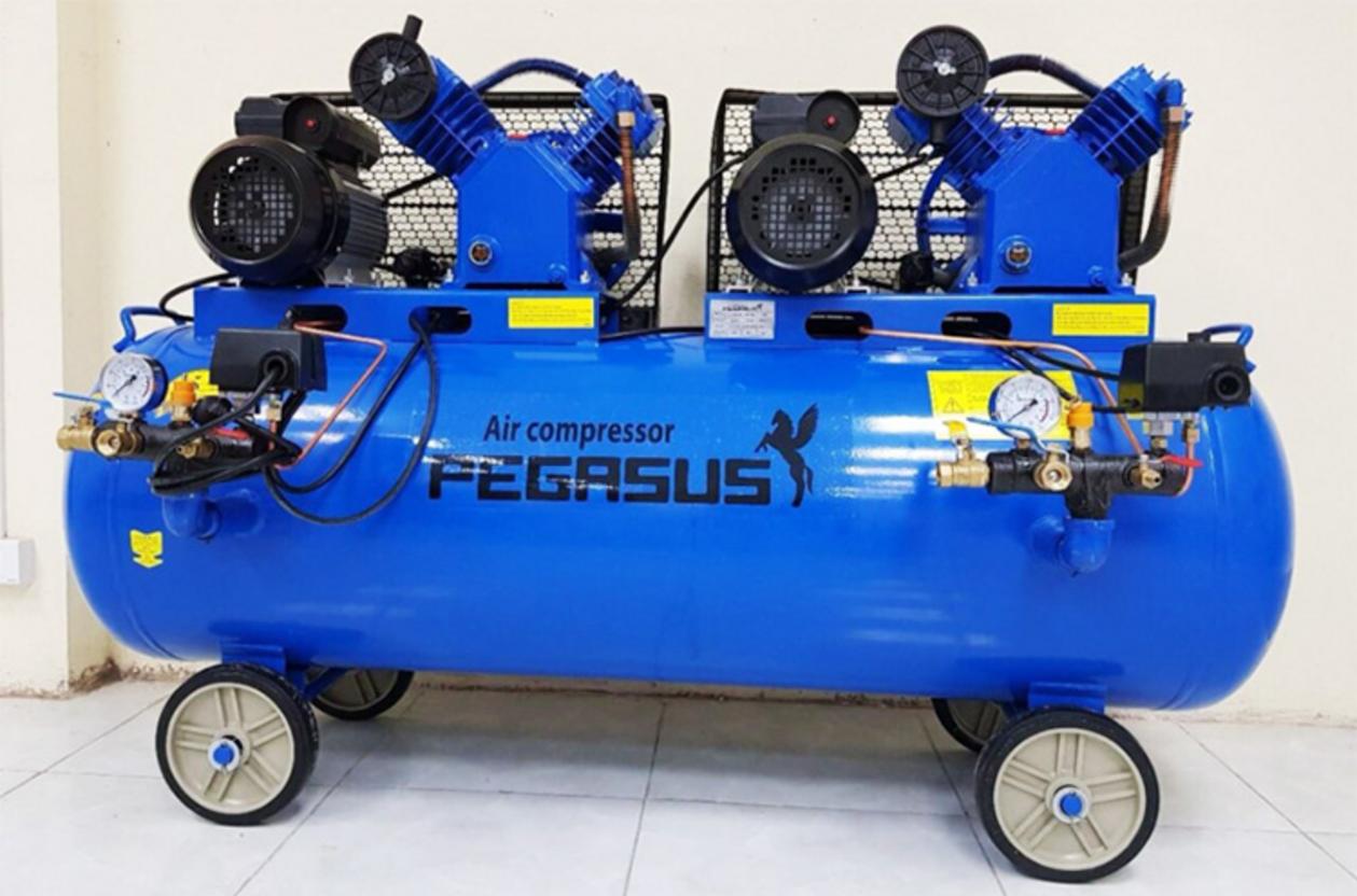 Bình chứa 230 lít giúp dự trữ khí tốt, làm việc liền mạch