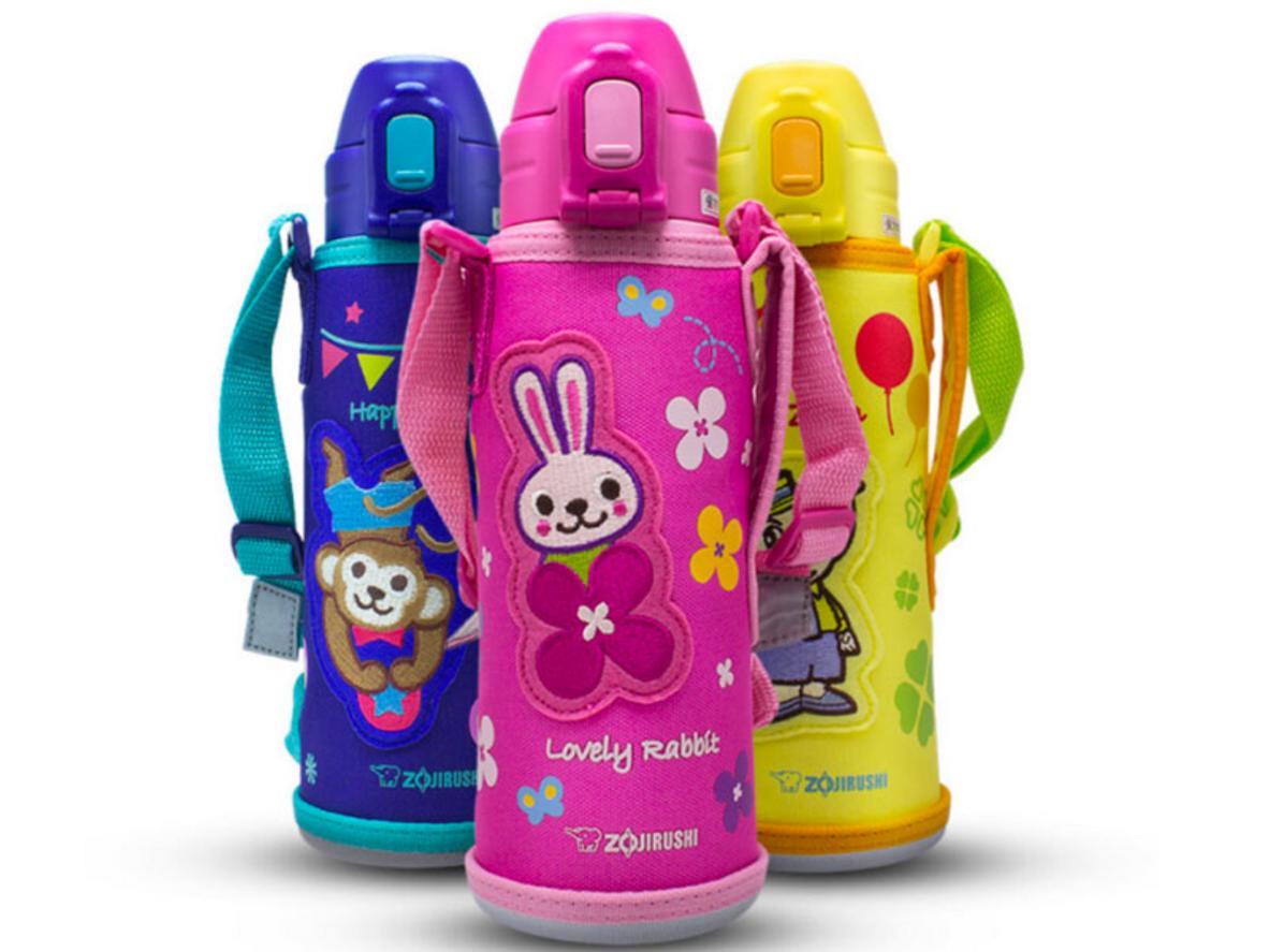 Dây đeo điều chỉnh được giúp mang theo tiện lợi.