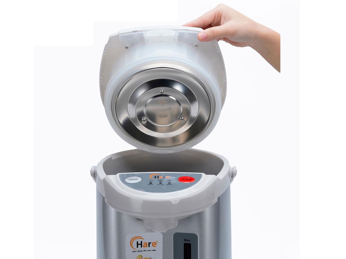 Bình thủy điện Hare HR-AP4301 dung tích 4.3 lít, phù hợp dùng nước nóng hằng ngày.