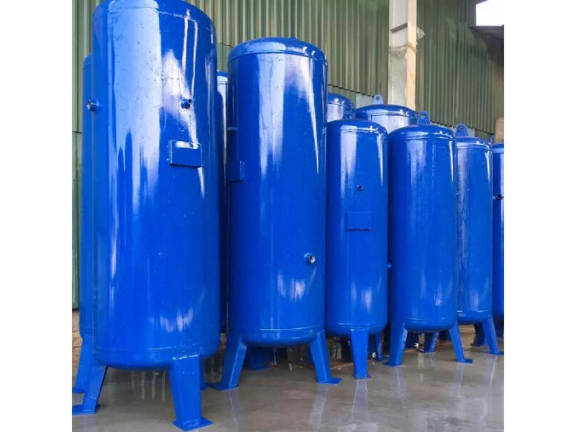 Bình tích khí 500L giúp ổn định áp suất và giảm tải cho máy nén khí.