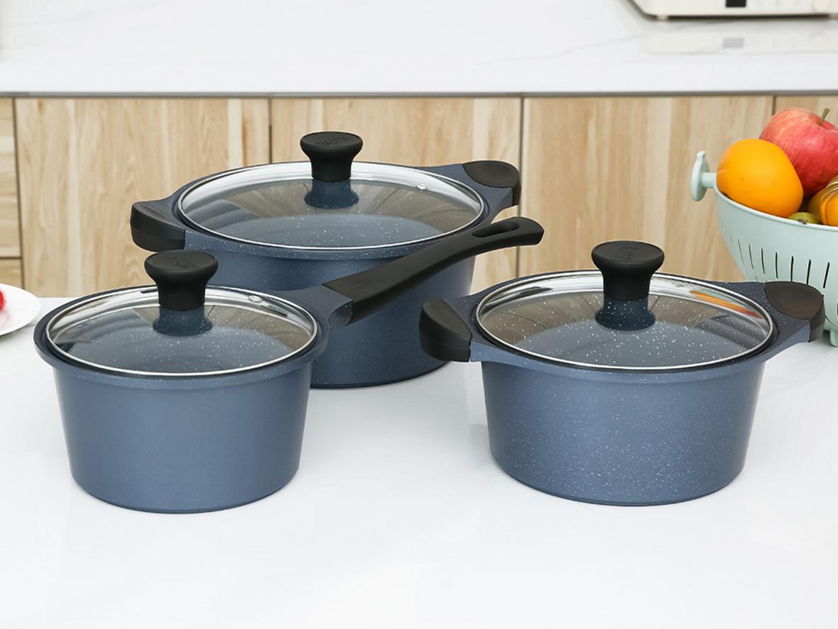 Bộ 3 nồi Supor Durarock H23102-T1 với 3 kích cỡ linh hoạt cho nhu cầu nấu hằng ngày.