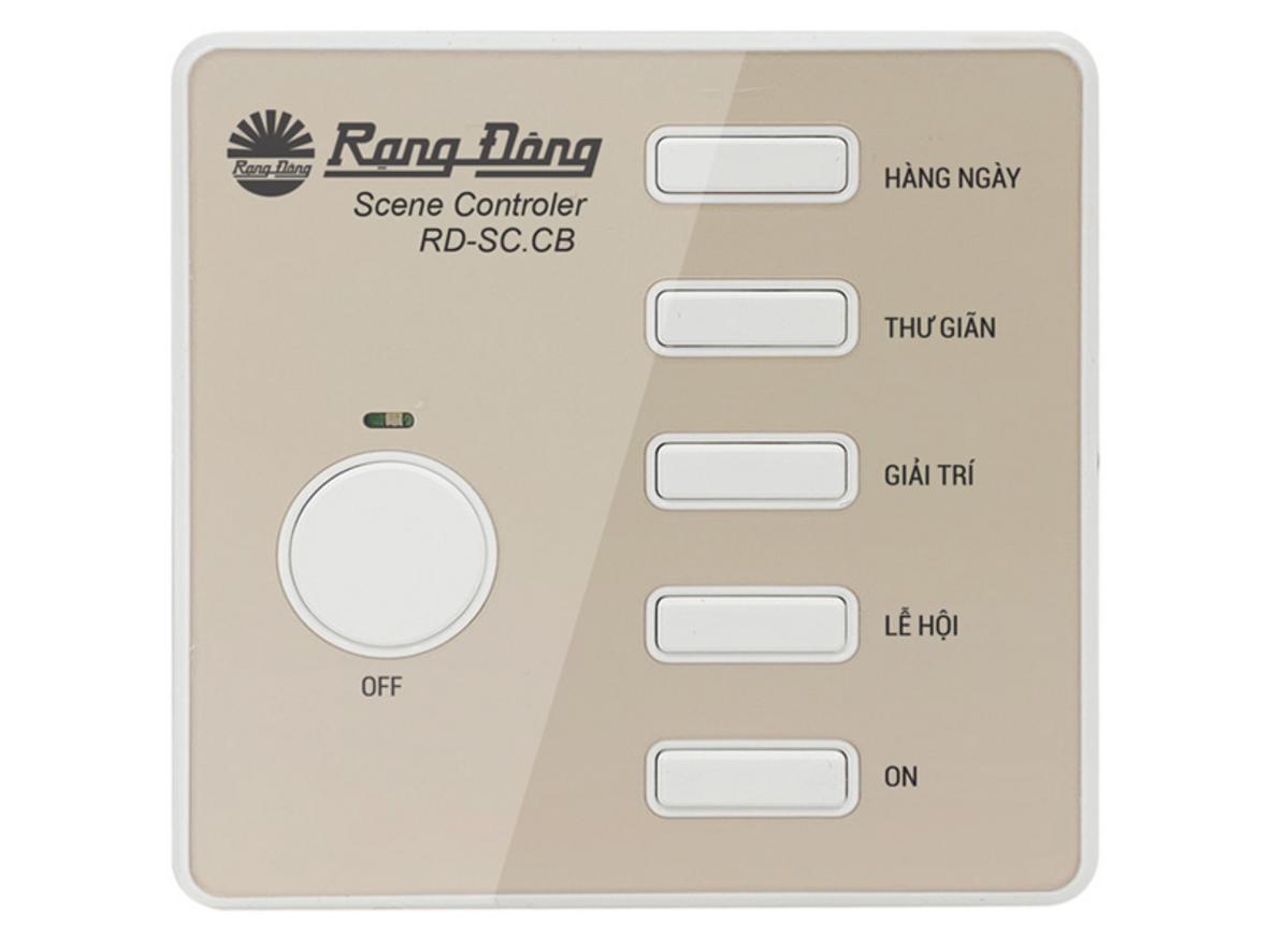 Combo 6 đèn giúp ánh sáng đồng đều và thẩm mỹ hơn cho cả phòng.