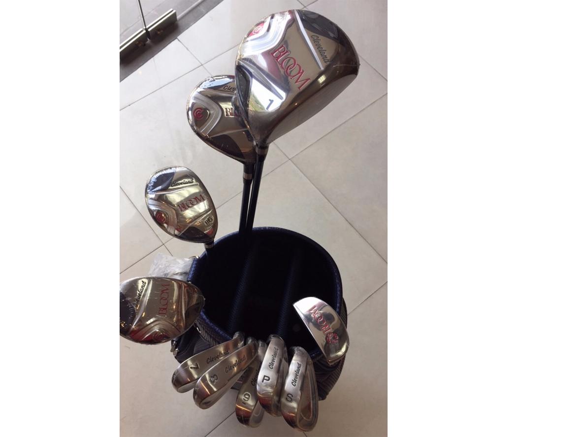 Cleveland Bloom hỗ trợ cú đánh dễ hơn nhờ cấu hình tối ưu cho nữ golfer mới và trung cấp.