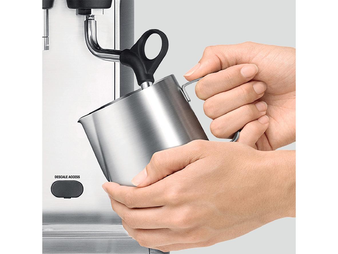 ThermoJet giúp Breville BES878BSS/BST sẵn sàng pha espresso gần như ngay lập tức.